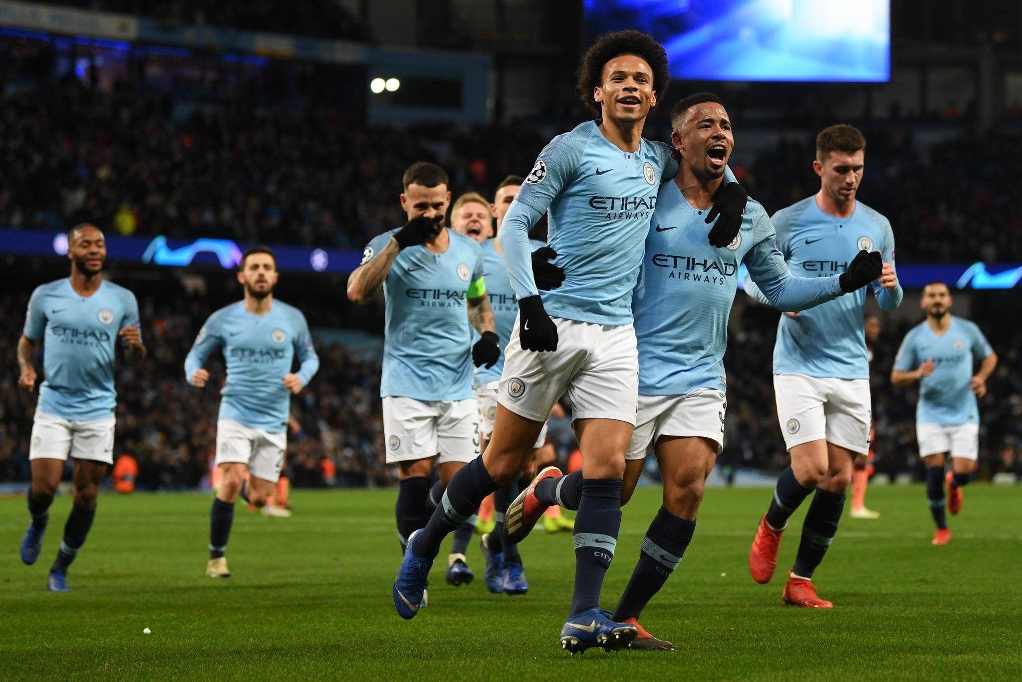 而詹姆斯 而詹姆斯